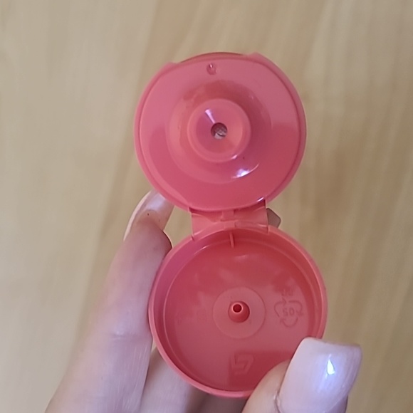 Kopari Coconut Face Cream - Lightweight Face Lotion and Daily Face Moisturizer - Picture 7 of 7